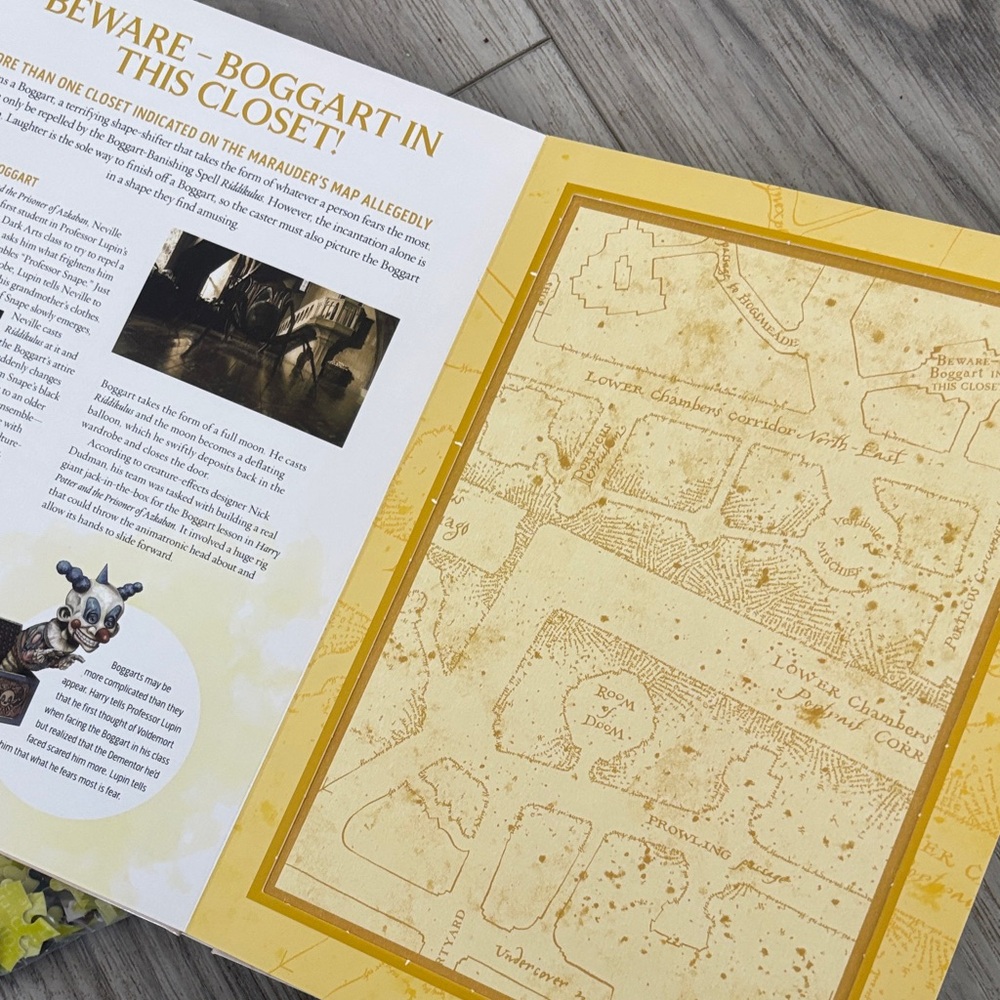 Harry Potter Jigsaw Puzzle Book with Bonus Map - Picture 4 of 5